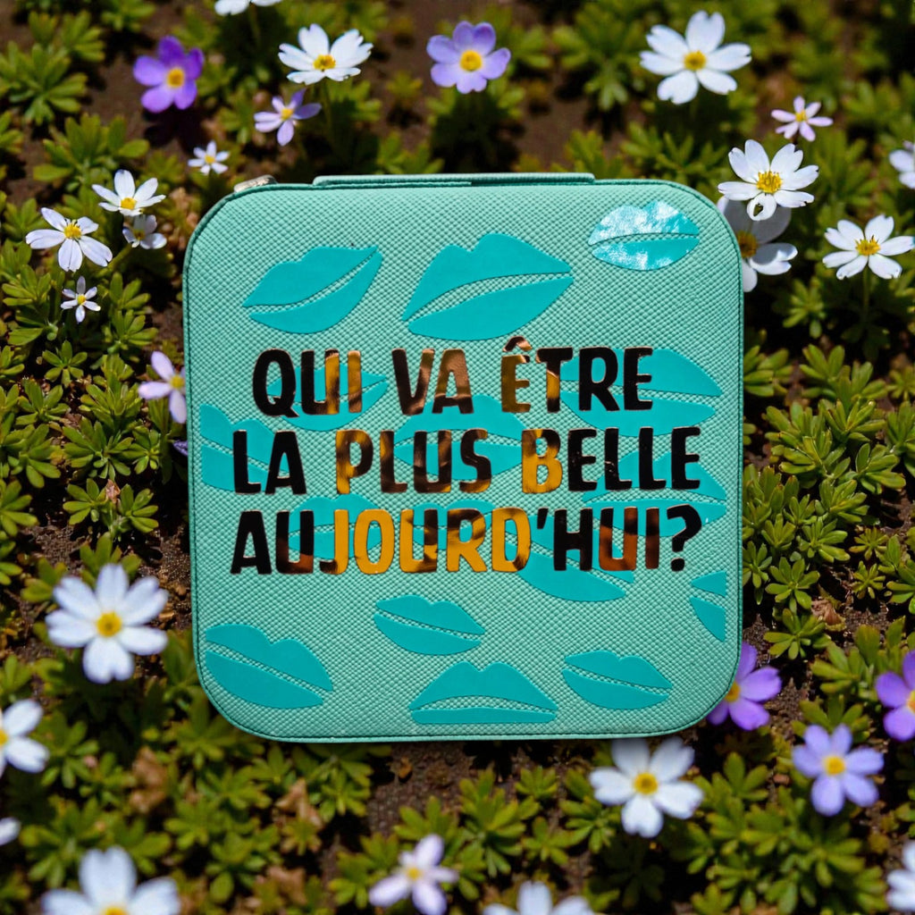 Boîte à bijoux velours "Qui va être la plus belle aujourd'hui?"