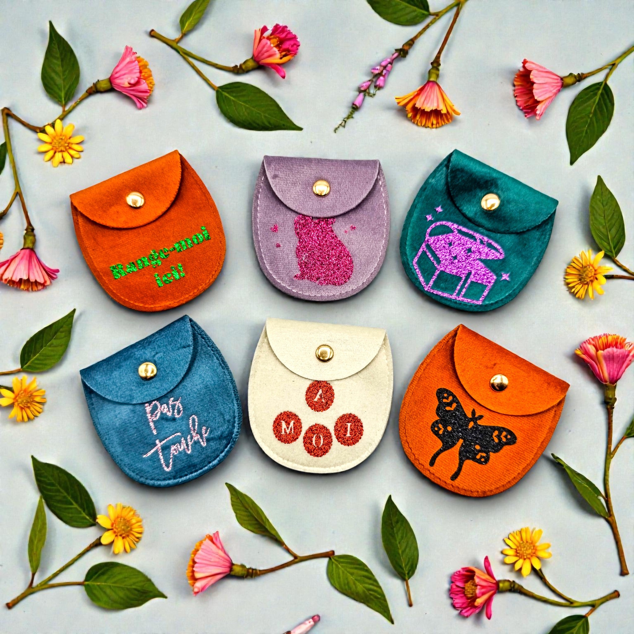 Pochettes en velours pour bijoux